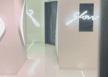 店内gif